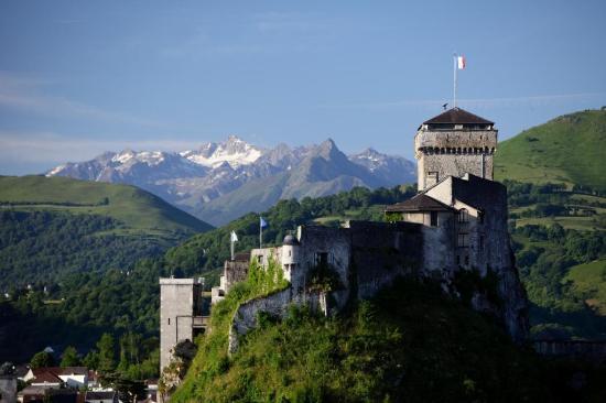 Fort in Lourdes